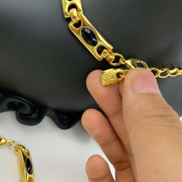 UNO de 50 Necklace THE CROWN Short necklace with fourteen links central crystal - Picture 2 of 5